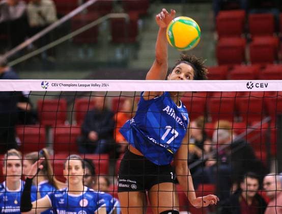 BAU 01 02 2024, Germany, Stuttgart Volleyball Champions League, Allianz MTV Stuttgart vs SC Potsdam, Alexis Hart MTV