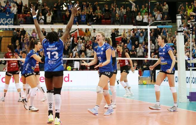 BAU 01 02 2024, Germany, Stuttgart Volleyball Champions League, Allianz MTV Stuttgart vs SC Potsdam, Jubel MTV