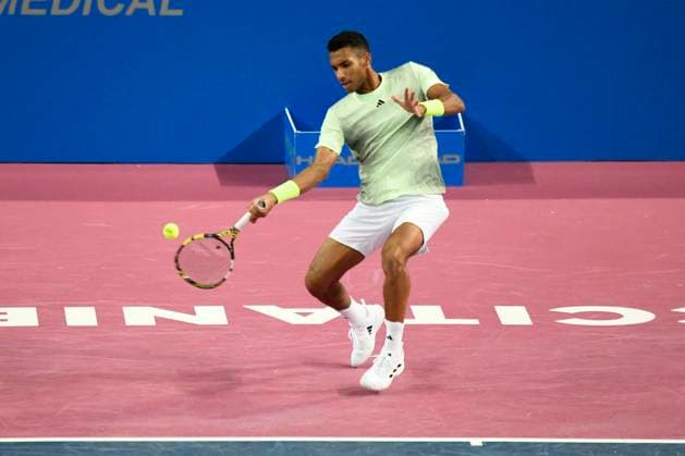 MONTPELLIER, FRANCE - FEBRUARY 1 : Felix AUGER-ALIASSIME (CAN) during the 2nd round of the ATP, Tennis Herren 250 Open Sud de France tournament vs. Arthur CAZAUX (FRA) in Montpellier, France on February 1st, 2024. TENNIS : Open Sud de France ATP 250 - 01 02 2024 ValentinaClaret Panoramic 