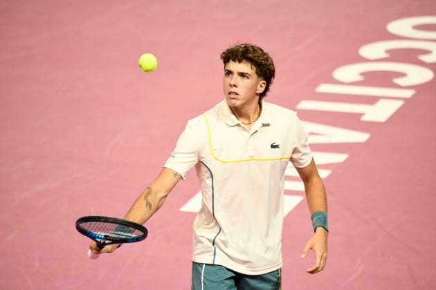MONTPELLIER, FRANCE - FEBRUARY 1 : Arthur CAZAUX (FRA) during the 2nd round of the ATP, Tennis Herren 250 Open Sud de France tournament vs. Felix AUGER-ALIASSIME (CAN) in Montpellier, France on February 1st, 2024. TENNIS : Open Sud de France ATP 250 - 01 02 2024 ValentinaClaret Panoramic 