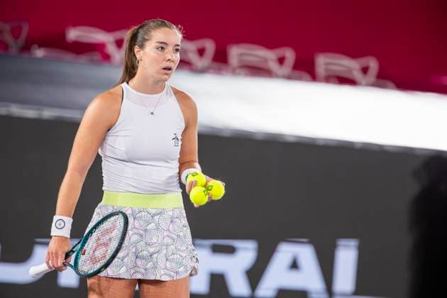 TENNIS - WTA, Tennis Damen Upper Austria Ladies Linz LINZ,AUSTRIA,02.FEB.24 - TENNIS - WTA Tour, Upper Austria Ladies Linz. Image shows Jodie Burrage (GBR).  GEPAxpictures xGintarexKarpaviciute