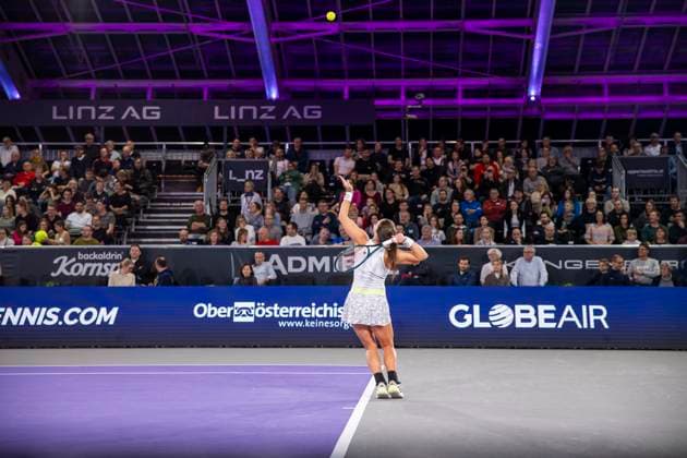 TENNIS - WTA, Tennis Damen Upper Austria Ladies Linz LINZ,AUSTRIA,02.FEB.24 - TENNIS - WTA Tour, Upper Austria Ladies Linz. Image shows Jodie Burrage (GBR).  GEPAxpictures xGintarexKarpaviciute