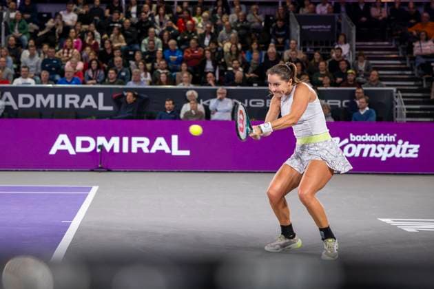 TENNIS - WTA, Tennis Damen Upper Austria Ladies Linz LINZ,AUSTRIA,02.FEB.24 - TENNIS - WTA Tour, Upper Austria Ladies Linz. Image shows Jodie Burrage (GBR).  GEPAxpictures xGintarexKarpaviciute