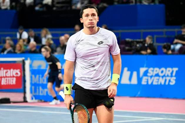 MONTPELLIER, FRANCE - FEBRUARY 2 : Harold MAYOT (FRA) frustration during the 1 4 final of the ATP, Tennis Herren 250 Open Sud de France tournament vs. Felix AUGER-ALIASSIME (CAN) in Montpellier, France on February 2nd, 2024. TENNIS : Open Sud de France ATP 250 - 02 02 2024 ValentinaClaret Panoramic 