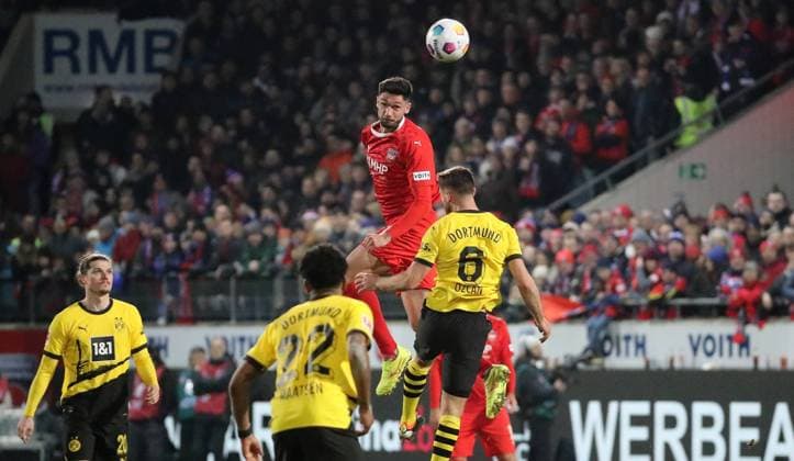 Marcel Sabitzer Borussia Dortmund , Ian Maatsen Borussia Dortmund , Tim Kleindienst 1 FC Heidenheim 1846 , Salih Özcan Borussia Dortmund , 02 02 2024, Heidenheim Germany , Football, Bundesliga, 1 FC Heidenheim 1846 Borussia Dortmund, DFB DFL REGULATIONS PROHIBIT ANY USE OF PHOTOGRAPHS AS IMAGE SEQUENCES AND OR QUASI VIDEO xfsx