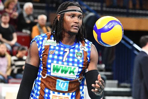 Magloire Mayaulo Nzeza WWK Volleys Herrsching, 7 with ball, single image, action, action xmhx