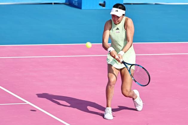 Wang Xinyu, CHN, during quarter finals at 2024 Thailand Open in Hua Hin, 02 02 2024