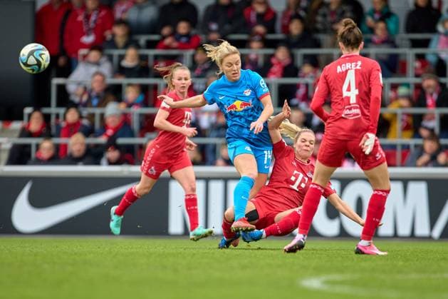 03 02 2024, GER, Womens Soccer, BL, 2023 2024, RB Leipzig 1 FC Köln Mimmi Larsson 14, RB Leipzig , in duel, foul Leipzig training center of the Red Bull Saxony Germany