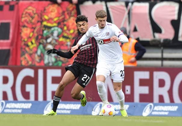 03 02 2024 Soccer Season 2023 2024 2 Soccer Bundesliga 20 Matchday 1 FC Nürnberg FCN Club VfL Osnabrück Sportfoto Zink DaMa xdaxmax DFL regulations prohibit any use of photographs as image sequences and or quasi video only for editorial use Nathaniel Brown 27, 1 FC Nürnberg FCN Michael Cuisance 27, VfL Osnabrück