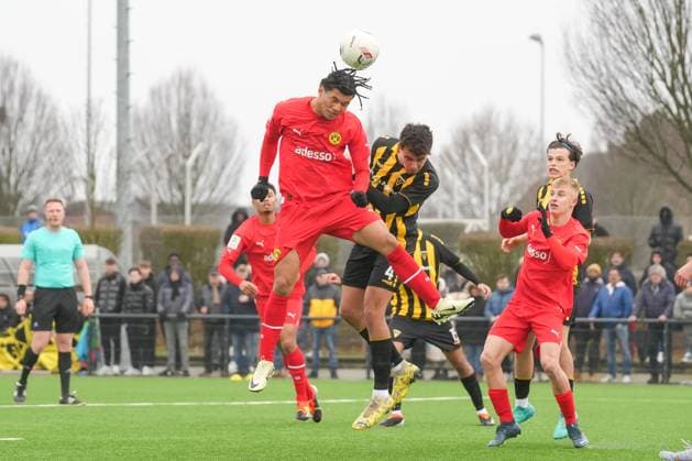 Friday, 03 02 2024 Season 2023 2024 15 Matchday A Junior Bundesliga at Sportpark am See, Eschweiler, Germany Alemannia Aachen U19 BV Borussia Dortmund U19 Paris Josua Brunner BVB
