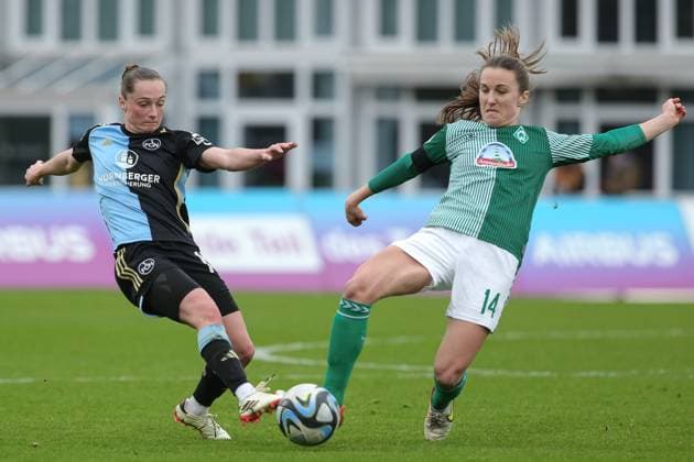 from left Vanessa Haim 1 FC Nürnberg, 19 and Michaela Brandenburg SV Werder Bremen, 14 in a duel, dynamic, action, action, game scene, THE DFB REGULATIONS PROHIBIT ANY USE OF PHOTOGRAPHS AS IMAGE SEQUENCES AND OR QUASI VIDEO , 03 02 2024, Bremen Germany , Football, Google Pixel Womens Bundesliga, SV Werder Bremen 1 FC Nürnberg xobx