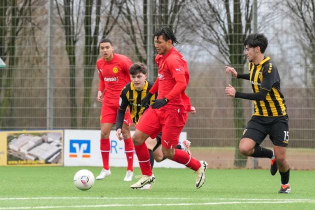 Friday, 03 02 2024 Season 2023 2024 15 Matchday A Junior Bundesliga at Sportpark am See, Eschweiler, Germany Alemannia Aachen U19 BV Borussia Dortmund U19 Paris Josua Brunner BVB