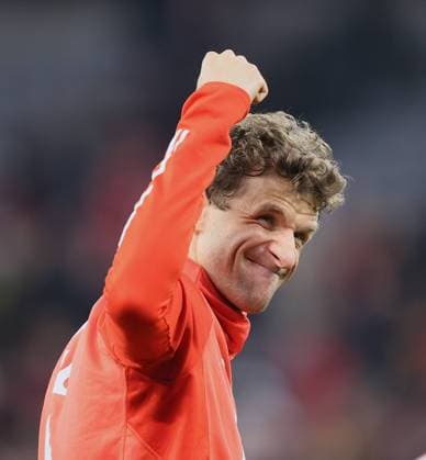 Joy of Bayern 25 Thomas MUELLER MÜLLER celebrates his 500th win for BayernFussball, Bayern Muenchen Borussia Moenchengladbach 1 Fußball Bundesliga, FC Bayern München Borussia Mönchengladbach, 20 Matchday, Season 2023 2024, 3 02 2024, in Muenchen, Germany Source Copyright Credit Oryk HAIST xFB1_FCB-MGx
