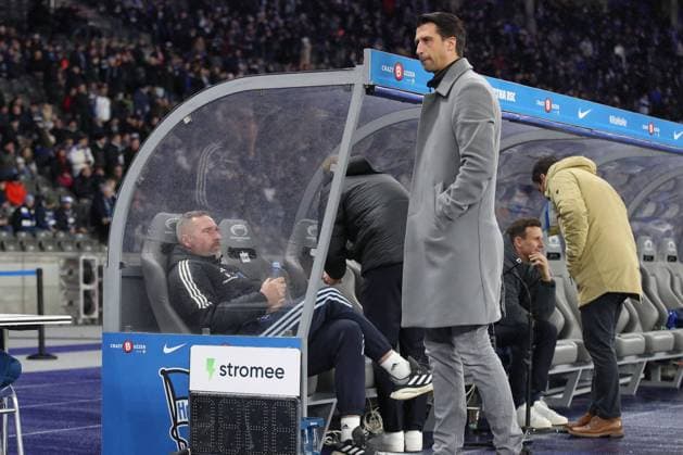 03 02 2024, xtgx, Soccer 2 Bundesliga, Hertha BSC Berlin Hamburger SV emspor, f l Tim Walter HSV, Coach and Jonas Boldt HSV, Board Member Sport DFL DFB REGULATIONS PROHIBIT ANY USE OF PHOTOGRAPHS as IMAGE SEQUENCES and or QUASI VIDEO Berlin
