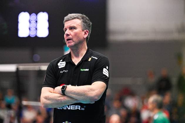 1 Volleyball Bundesliga Women, Dresdner SC vs SSC Palmberg Schwerin, Dresden, 03 02 2024 Alexander Waibl Head Coach Dresdner SC 1 Volleyball Bundesliga Women, Dresdner SC vs SSC Palmberg Schwerin on 03 02 2024 at the Margon Arena Dresden Copyright: xBEAUTIFULxSPORTS Hoepnerx