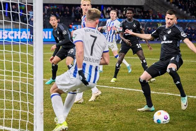 Bakery Jatta Hamburger SV, 18 , GER, Hertha BSC vs Hamburger SV, Soccer Men, 2 Bundesliga, Season 2023 2024, 20 Matchday, 03 02 2024 DFL REGULATIONS PROHIBIT ANY USE OF PHOTOGRAPHS AS IMAGE SEQUENCES AND OR QUASI VIDEO GER, Hertha BSC vs Hamburger SV, Soccer Men, 2 Bundesliga, Season 2023 2024, 20 Matchday, 03 02 2024 Berlin Copyright: xEibner-Pressefotox xClaudiusxRauchx EP_CRH