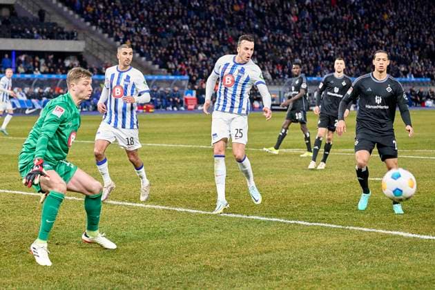 Haris Tabakovic Hertha BSC, 25 , GER, Hertha BSC vs Hamburger SV, Soccer Men, 2 Bundesliga, Season 2023 2024, 20 Matchday, 03 02 2024 DFL REGULATIONS PROHIBIT ANY USE OF PHOTOGRAPHS AS IMAGE SEQUENCES AND OR QUASI VIDEO GER, Hertha BSC vs Hamburger SV, Soccer Men, 2 Bundesliga, Season 2023 2024, 20 Matchday, 03 02 2024 Berlin Copyright: xEibner-Pressefotox xClaudiusxRauchx EP_CRH