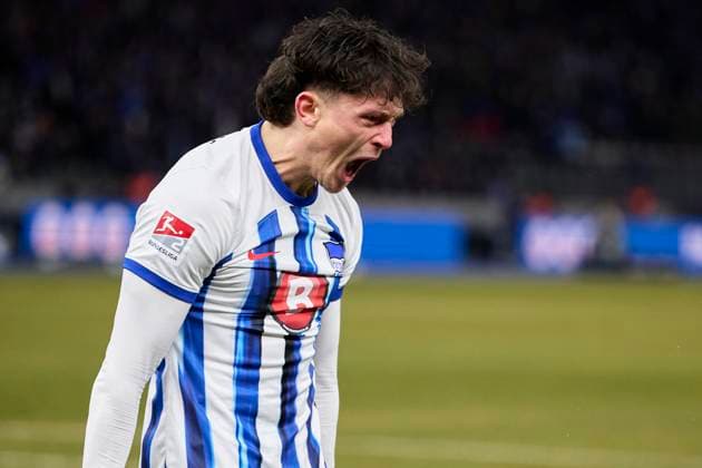 Fabian Reese Hertha BSC, 11 , GER, Hertha BSC vs Hamburger SV, Soccer Men, 2 Bundesliga, Season 2023 2024, 20 Matchday, 03 02 2024 DFL REGULATIONS PROHIBIT ANY USE OF PHOTOGRAPHS AS IMAGE SEQUENCES AND OR QUASI VIDEO GER, Hertha BSC vs Hamburger SV, Soccer Men, 2 Bundesliga, Season 2023 2024, 20 Matchday, 03 02 2024 Berlin Copyright: xEibner-Pressefotox xClaudiusxRauchx EP_CRH