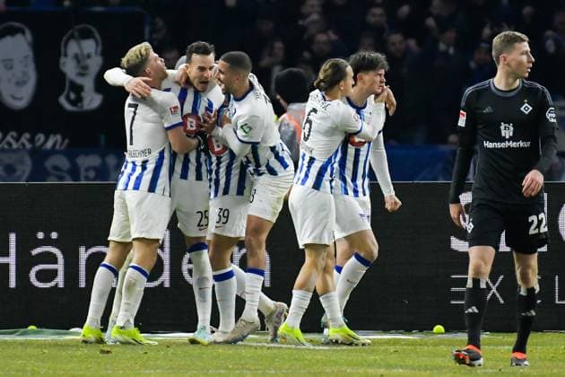 Soccer 2 Bundesliga, Hertha BSC Hamburger SV 03 02 2024, xdanx, Soccer 2 Bundesliga, Hertha BSC Hamburger SV, v l Florian Niederlechner Hertha BSC 7 ,Haris Tabakovic Hertha BSC 25 ,Aymen Barkok Hertha BSC 18 ,Michal Karbownik Hertha BSC 6 ,Aymen Barkok Hertha BSC 18 ,Cheering after the 1 1 Haris Tabakovic Hertha BSC 25 DFL DFB REGULATIONS PROHIBIT ANY USE OF PHOTOGRAPHS as IMAGE SEQUENCES and or QUASI VIDEO Photo Daniel Lakomski Mix1 Berlin Olympiastadion Berlin Berlin Germany EN Copyright: xDanielxLakomskix