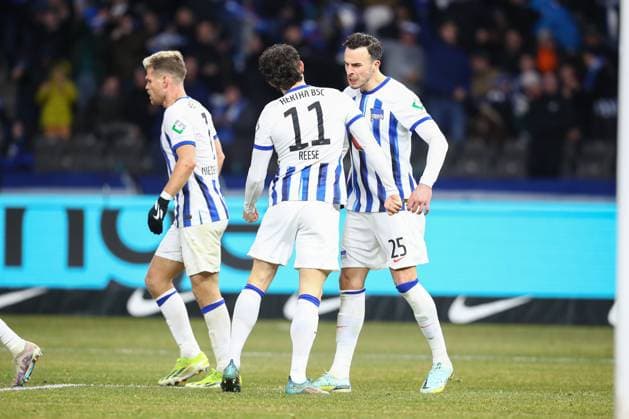 03 02 2024, xtgx, Soccer 2 Bundesliga, Hertha BSC Berlin Hamburger SV emspor, v l jubilation after the 1 1 by Haris Tabakovic Hertha, 25 DFL DFB REGULATIONS PROHIBIT ANY USE OF PHOTOGRAPHS as IMAGE SEQUENCES and or QUASI VIDEO Berlin