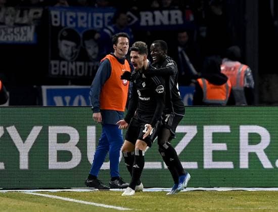 Soccer, Men, Season 2023 2024, 2 Bundesliga 20 Matchday , Hertha BSC Hamburger SV, f l Ludovit Reis Hamburger SV , Jean Luc Dompe Hamburger SV , Cheering after goal to 1 2, 03 02 2024, Copyright: xSebastianxRäppold MatthiasxKochx