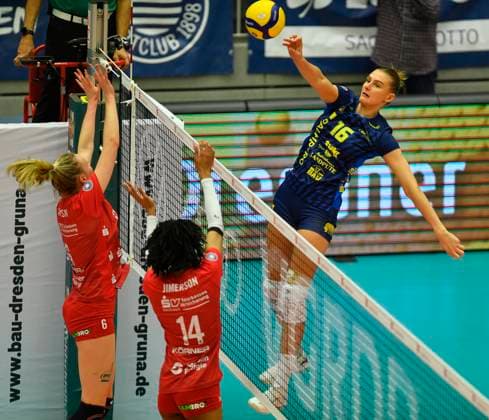 3 2 2024, SChwerins Indy Baijens against Dresdens Jennifer Janiska and Dresdens Tia Jimerson, Volleyball, Bundesliga, Dresdner SC SSC Schwerin, c Dresden Germany