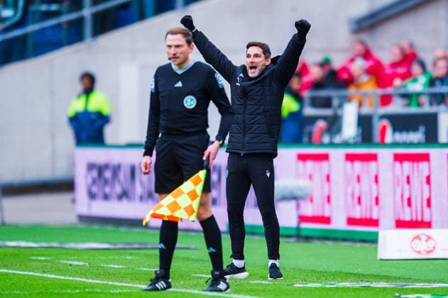 04 02 2024 Soccer, 2023 2024, 1 Bundesliga, Matchday 20, Hannover 96 FC Hansa Rostock R Stefan Leitl Coach Hannover cheers after scoring the 1 0 DFL REGULATIONS PROHIBIT ANY USE OF PHOTOGRAPHS AS IMAGE SEQUENCES AND OR QUASI VIDEO