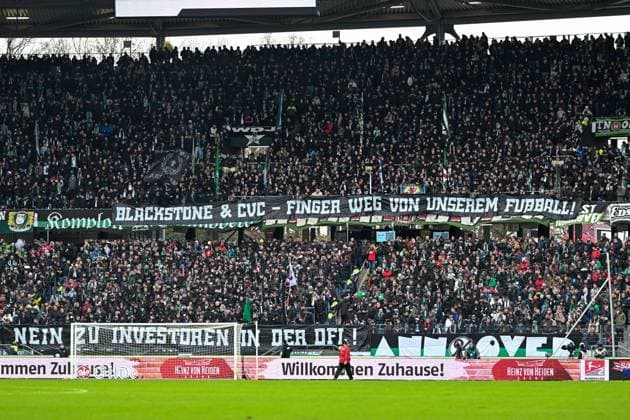 2 Bundesliga Hannover 06 FC Hansa Rostock on 04 02 2024 at the HDI Arena in Hannover Fans of Hannover 96 against the DFL MT