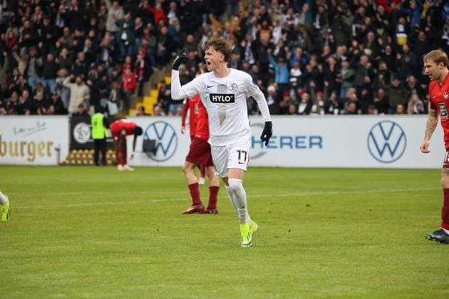 04 02 2024, Soccer, Men, 2 Bundesliga, Season 2023 2024, SV 07 Elversberg 1 FC Kaiserslautern, Goal celebration to 1 0, Goalscorer Paul Wanner SV 07 Elversberg Elversberg Ursapharm Arena an der Kaiserlinde Saarland Germany EN