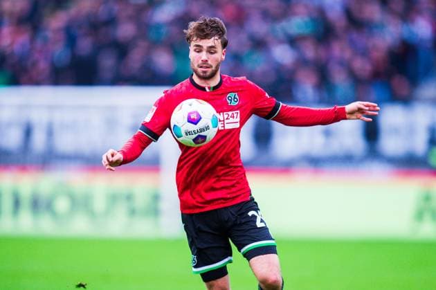 04 02 2024 Soccer, 2023 2024, 1 Bundesliga, Matchday 20, Hannover 96 FC Hansa Rostock Kolja Oudenne Hannover DFL REGULATIONS PROHIBIT ANY USE OF PHOTOGRAPHS AS IMAGE SEQUENCES AND OR QUASI VIDEO