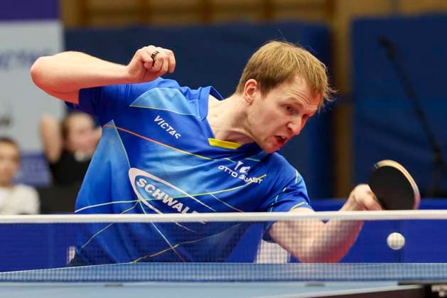 Benedikt Duda TTC Schwalbe Bergneustadt controls the ball, 1 German mens table tennis league, TTC Schwalbe Bergneustadt vs Borussia Düsseldorf, Burstenhalle, 04 02 2024, Bergneustadt, Germany
