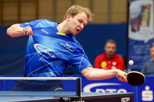 Benedikt Duda TTC Schwalbe Bergneustadt controls the ball, 1 German mens table tennis league, TTC Schwalbe Bergneustadt vs Borussia Düsseldorf, Burstenhalle, 04 02 2024, Bergneustadt, Germany