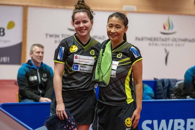 Alexandra Kaufmann SV Böblingen, 04 and Qianhong Gotsch SV Böblingen, 01 lucky winners¨¨SV Böblingen vs TSV Dachau, table tennis, Bundesliga women, season 2024, 04 02 2024, SV Böblingen vs TSV Dachau, table tennis, Bundesliga women, season 2024, 04 02 2024 Böblingen Copyright: xRomanxJustx EP_RJT