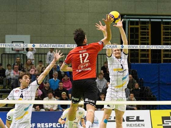 Yannick Menke TV Rottenburg 12 , Attack, TV Rottenburg vs SV Schwaig, Volleyball, 2 Bundesliga, Matchday 16, Season 2023 2024, 04 02 2024, TV Rottenburg vs SV Schwaig, Volleyball, 2 Bundesliga, Matchday 16, Season 2023 2024, 04 02 2024 Rottenburg am Neckar Copyright: xEibner-Pressefoto FlorianxSchustx EP_FSU