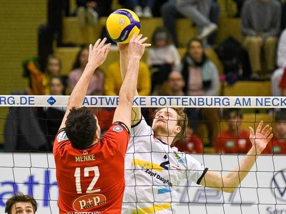 Yannick Menke TV Rottenburg 12 , Block, TV Rottenburg vs SV Schwaig, Volleyball, 2 Bundesliga, Matchday 16, Season 2023 2024, 04 02 2024, TV Rottenburg vs SV Schwaig, Volleyball, 2 Bundesliga, Matchday 16, Season 2023 2024, 04 02 2024 Rottenburg am Neckar Copyright: xEibner-Pressefoto FlorianxSchustx EP_FSU