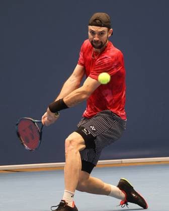 ATP Challenger Koblenz Tennis, 04 02 24, Tennis, Final, Yuri Rodionov in red vs Brandon Nakashima in blue , ATP Challenger Koblenz Tennis, 04 02 24, Tennis, Final, Yuri Rodionov vs Brandon Nakashima Koblenz Copyright: xEibner-Pressefoto JoergxNiebergax EP_EER