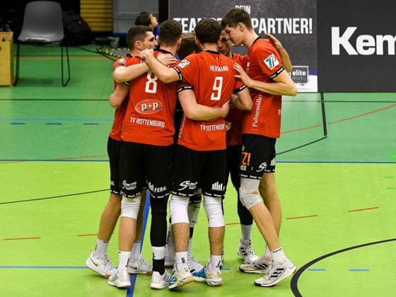 TV Rottenburg before a move, TV Rottenburg vs SV Schwaig, Volleyball, 2 Bundesliga, Matchday 16, Season 2023 2024, 04 02 2024, TV Rottenburg vs SV Schwaig, Volleyball, 2 Bundesliga, Matchday 16, Season 2023 2024, 04 02 2024 Rottenburg am Neckar Copyright: xEibner-Pressefoto FlorianxSchustx EP_FSU
