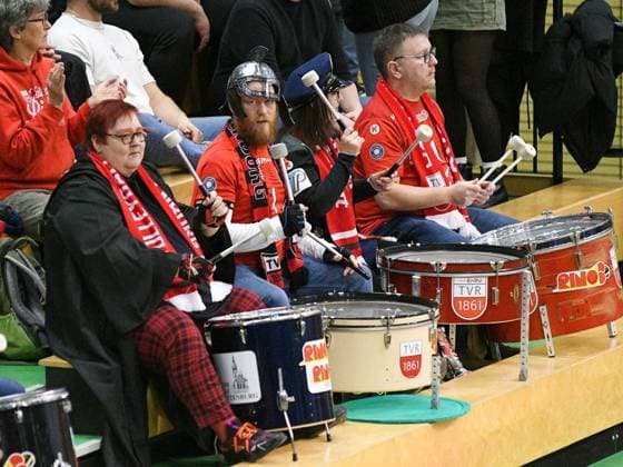 Fans of TV Rottenburg, TV Rottenburg vs SV Schwaig, Volleyball, 2 Bundesliga, Matchday 16, Season 2023 2024, 04 02 2024, TV Rottenburg vs SV Schwaig, Volleyball, 2 Bundesliga, Matchday 16, Season 2023 2024, 04 02 2024 Rottenburg am Neckar Copyright: xEibner-Pressefoto FlorianxSchustx EP_FSU