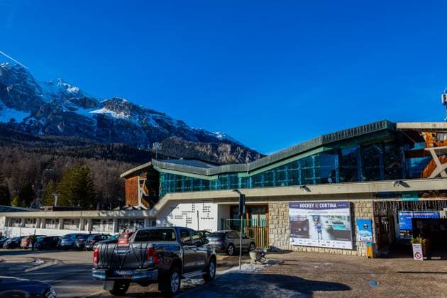 2026 Winter Olympics Venues - Cortina d Ampezzo A view of the Olympic Ice Stadium in Cortina, Italy, on February 4, 2024. The Cortina Olympic Stadium is set to host the curling and wheelchair curling events in the upcoming 2026 Winter Olympics and Paralympic Games. Toblach - Dobbiaco Trentino-Alto Adige Südtirol Italy  Copyright: xManuelxRomanox originalFilename:romano-2026wint240204_nppSj.jpg