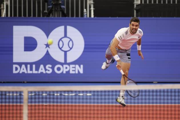 DALLAS, TX - FEBRUARY 05: Nicolas Moreno de Alboran (USA) serves during the Dallas Open on February 5, 2024 at Styslinger Altec Tennis Complex in Dallas, TX. (Photo by George Walker Icon Sportswire) TENNIS: FEB 05 Dallas Open EDITORIAL USE ONLY Icon24020521
