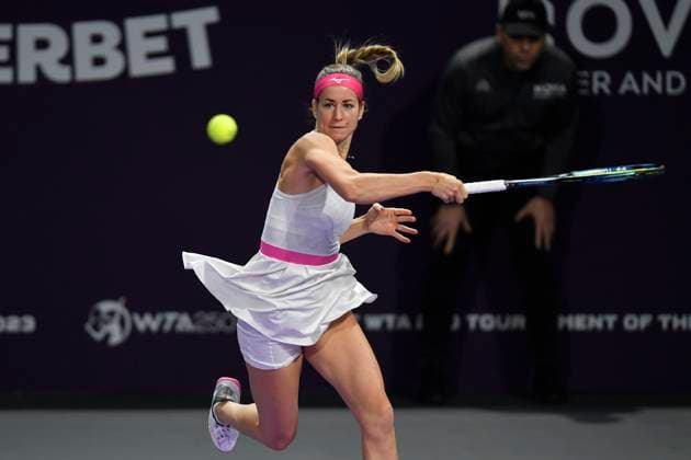 Harriet Dart V Anna Bondar - Transylvania Open 2024 Round Of 32 Anna Bondar of Hungary in action during her game against Harriet Dart of Great Britain At The Transylvania Open 2024 Round Of 32 Women s WTA, Tennis Damen 250 Tournament In Cluj-Napoca, Romania, On February 6, 2024. Cluj-Napoca Romania  Copyright: xAlexxNicodimx originalFilename:nicodim-notitle240206_np7R2.jpg
