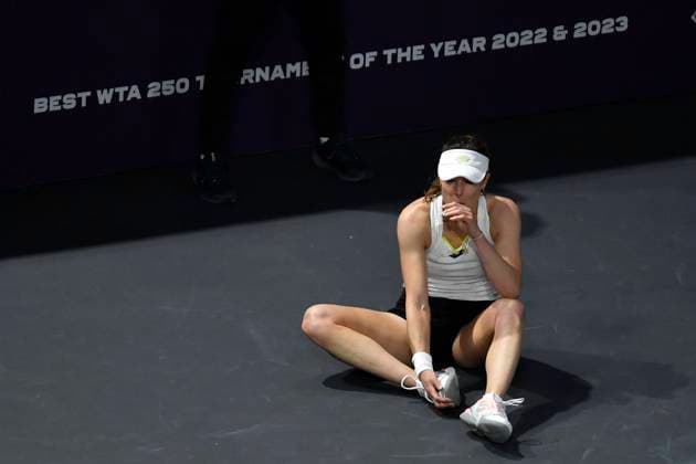 Sport Bilder des Tages Alize Cornet Vs Yanina Wickmayer - Transylvania Open 2024 Round Of 32 Alize Cornet of France in action during her game against Yanina Wickmayer of Belgium At The Transylvania Open 2024 Round Of 32 Women s WTA, Tennis Damen 250 Tournament In Cluj-Napoca, Romania, On February 6, 2024. Cluj-Napoca Romania  Copyright: xAlexxNicodimx originalFilename:nicodim-notitle240206_npp0r.jpg