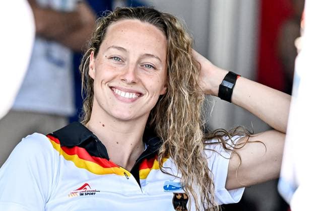 Sport Themen der Woche KW06 Sport Bilder des Tages Leonie Beck of Germany prepares to compete in the open water 5km Women Final during the 21st World Aquatics Championships at the Old Doha Port in Doha (Qatar), February 7, 2024. AndreaXMasini