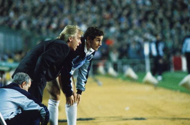 Onderwerp Subject: Real Madrid Primera Division Reklame: Club Team Country: Real Madrid Seizoen Season: 1994 1995 FOTO PHOTO: Real Madrid s coach Leo BEENHAKKER giving instructions Trefwoorden Keywords: $10 ± Content not available for redistribution in The Netherlands directly or indirectly through any third parties. Copyright: xBSRxAgencyx 94101120A005274 EDITORIAL USE ONLY