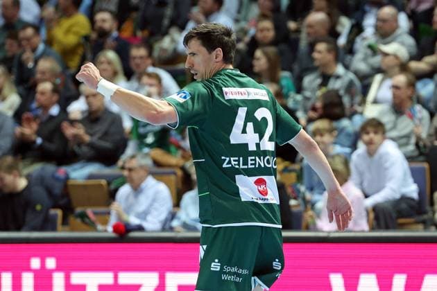 07 02 2024, xovx, Handball Liqui Moly Handball Bundesliga, HSG Wetzlar ThSV Eisenach Cheers for Nemanja Zelenovic HSG Wetzlar Wetzlar Buderus Arena Hessen Germany EN