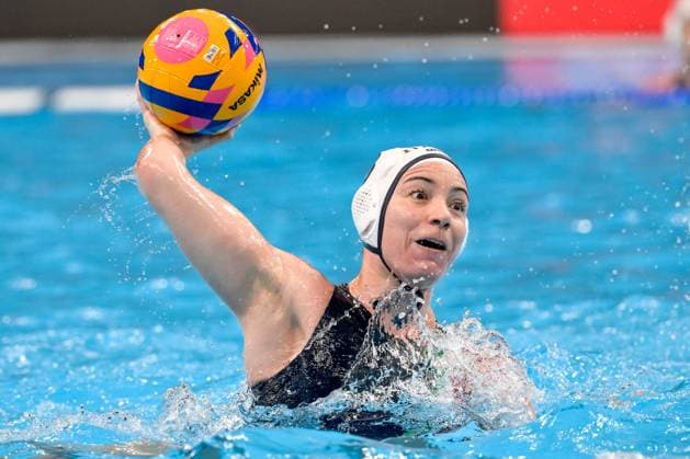 Roberta Bianconi of Italy during the Water polo, Wasserball women match between team Italy (white caps) and team Canada (blue caps) of the 21st World Aquatics Championships at the Aspire Dome in Doha (Qatar), February 8, 2024. GiorgioXScala