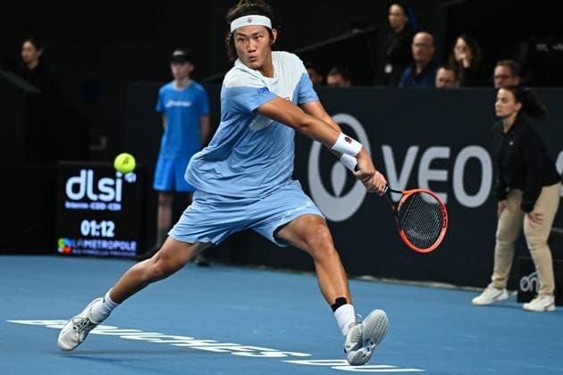 Open 13 Provence - Marseille Zhizhzn Zhang (CHN) during his third round match at the Open 13 Provence in Marseille, on February, 8, 2024. Photo by Corinne Dubreuil ABACAPRESS.COM Marseille France  Copyright: xDubreuilxCorinne ABACAx
