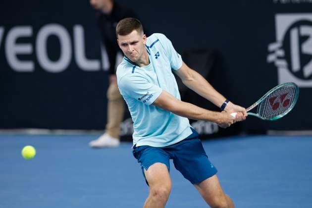 TENNIS OPEN 13 PHOTOPQR LA PROVENCE PENNANT Franck ; Marseille ; 09 02 2024 ; Tennis : OPEN 13 Provence 2024 au Palais des sports de Marseille Match Hubert HURKACZ (POL) (photo) vs Tomas MACHAC (CZE) Marseille Marseille France  Copyright: xPHOTOPQR LAxPROVENCE MAXPPPxPENNANTxFranckx 20240209PVL5660 20240209PVL5660
