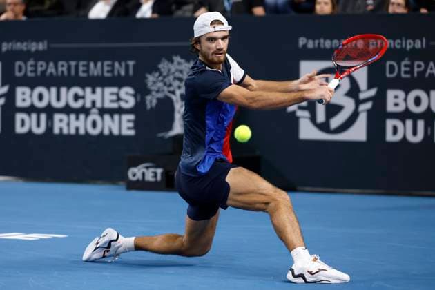 TENNIS OPEN 13 PHOTOPQR LA PROVENCE PENNANT Franck ; Marseille ; 09 02 2024 ; Tennis : OPEN 13 Provence 2024 au Palais des sports de Marseille Match Hubert HURKACZ (POL) vs Tomas MACHAC (CZE) (photo) Marseille Marseille France  Copyright: xPHOTOPQR LAxPROVENCE MAXPPPxPENNANTxFranckx 20240209PVL5682 20240209PVL5682