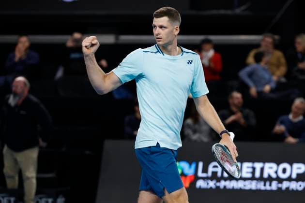 TENNIS OPEN 13 PHOTOPQR LA PROVENCE PENNANT Franck ; Marseille ; 09 02 2024 ; Tennis : OPEN 13 Provence 2024 au Palais des sports de Marseille Match Hubert HURKACZ (POL) (photo) vs Tomas MACHAC (CZE) Marseille Marseille France  Copyright: xPHOTOPQR LAxPROVENCE MAXPPPxPENNANTxFranckx 20240209PVL5683 20240209PVL5683